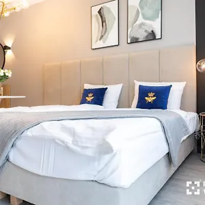 https://apartament-brzoskwiniowy-wroclaw.hotelswroclaw.com